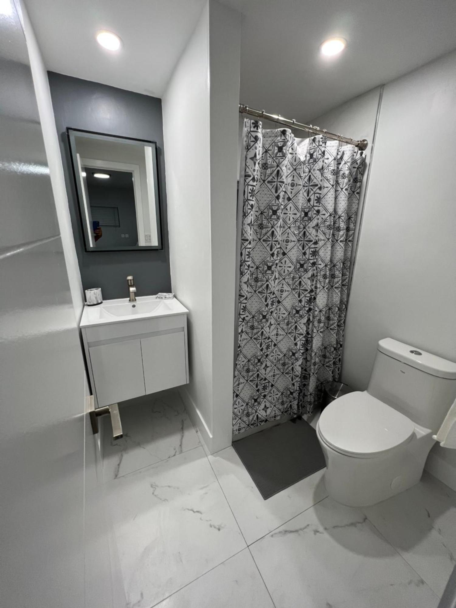 Apartament Lyz Miami Airport Zewnętrze zdjęcie